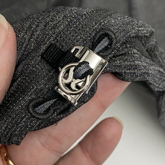 Lululemon Run Your Heart Out Tank Racerback Heathered Black White Microstripe 8 - Picture 10 of 14